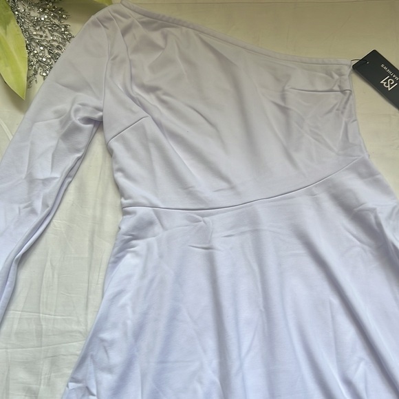Chic One-Shoulder White Dress - Picture 8 of 12